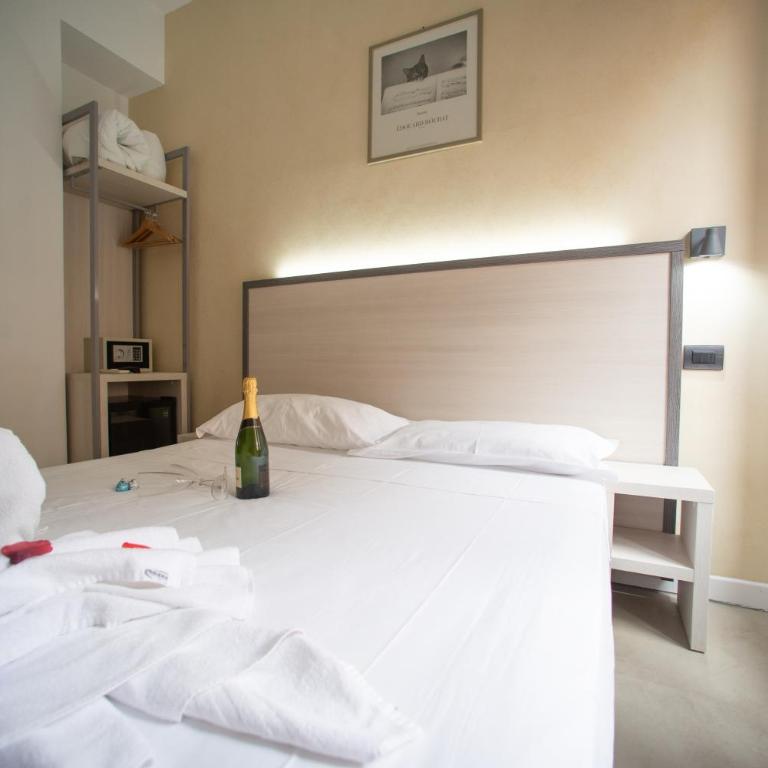 Romerooms - Double Room - Separate Building - 1