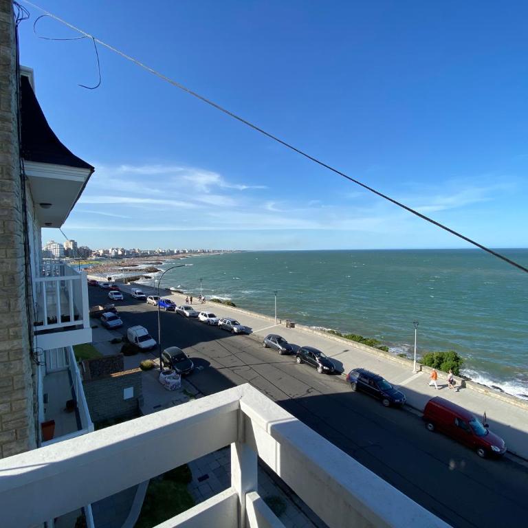 Departamento frente al mar con cochera! - Apartamento de 1 dormitorio - 9