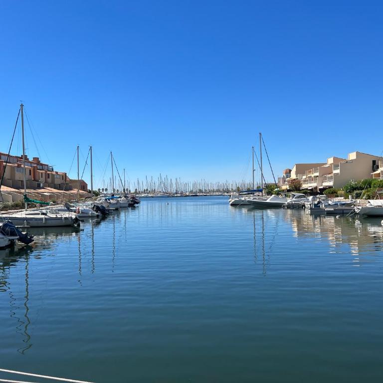 Charmant studio Port de Gruissan - Appartement 1 Chambre - 20
