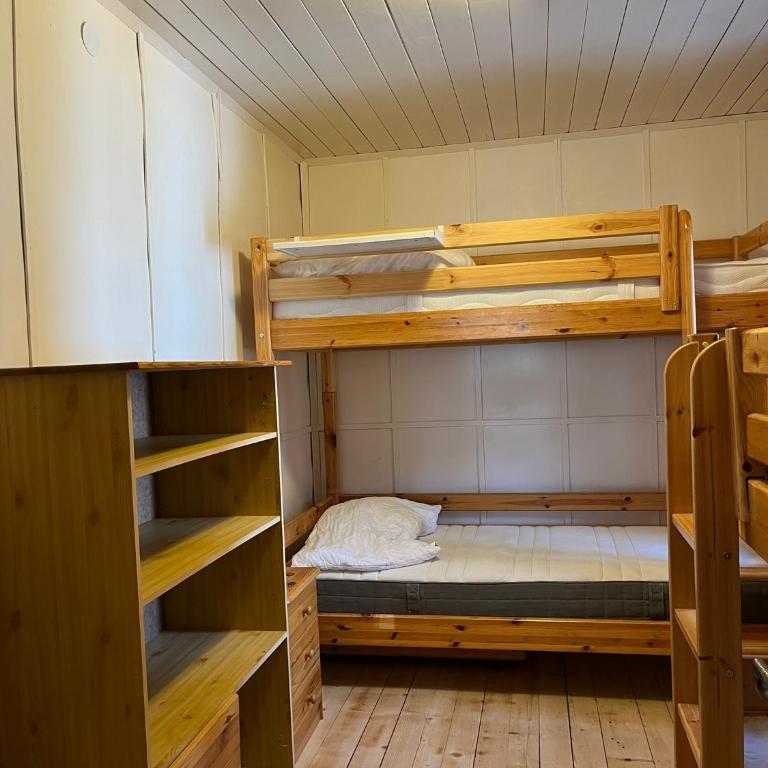 Jagdhütte auf der Tauplitzalm - Selbstversorgerhütte - Eight-Bedroom House - 11
