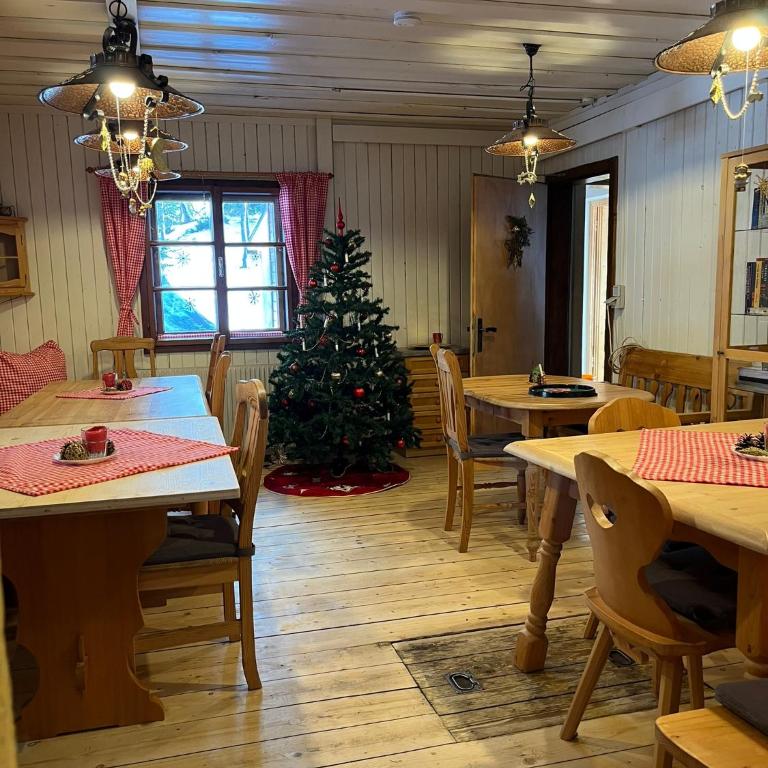 Jagdhütte auf der Tauplitzalm - Selbstversorgerhütte - Eight-Bedroom House - 34