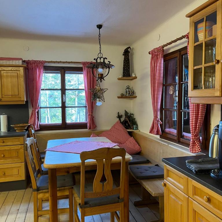 Jagdhütte auf der Tauplitzalm - Selbstversorgerhütte - Eight-Bedroom House - 38