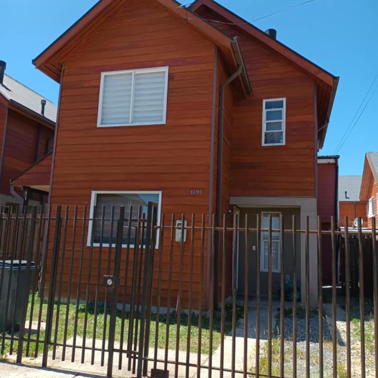 Casa FULL equipada - Three-Bedroom House - 1