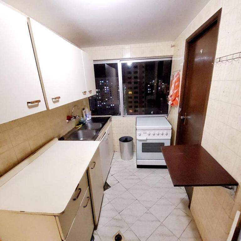 Excelente, cómodo departamento con perfecta ubicación - Three-Bedroom Apartment - 5