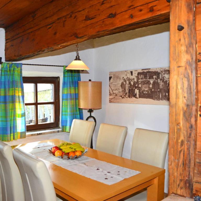 Farmhouse in Weißpriach near Mountain Lakes - Ferienhaus mit 5 Schlafzimmern - 6