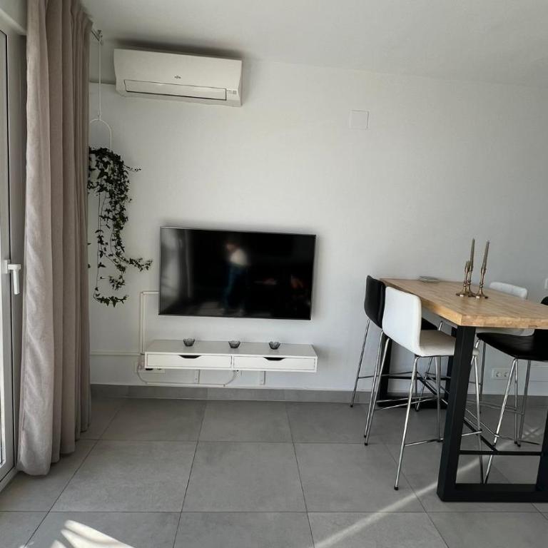 1º Línea de playa en pleno centro de Fuengirola - Apartamento de 3 dormitorios - 7
