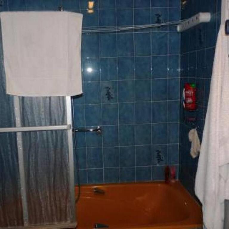 Three bedroom, two bathroom apartment in Cannes with large terrace - 880 - Appartement 3 Chambres - 17