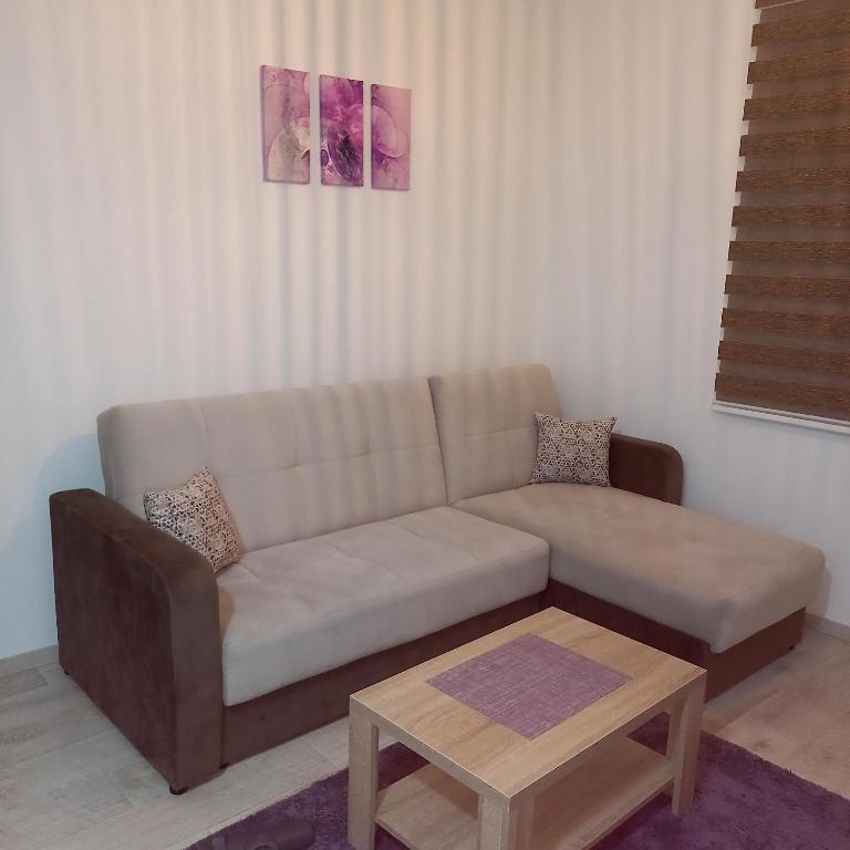 Apartman Alba - One-Bedroom Apartment - 1
