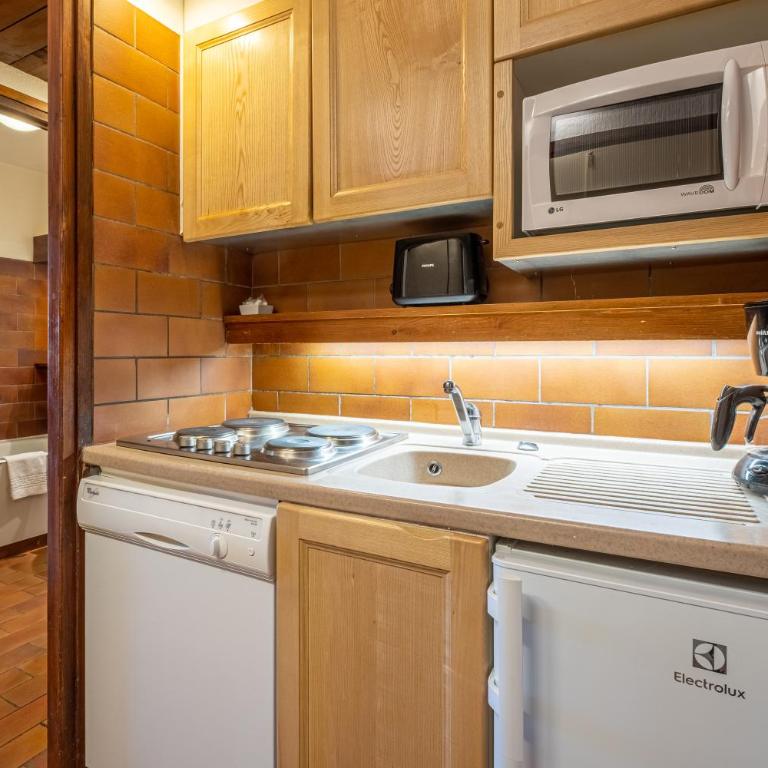 Résidence Pierre & Vacances Le Mont d'Arbois - Studio avec Coin Couchage dans Alcôve et Balcon (4 Personnes) - 3