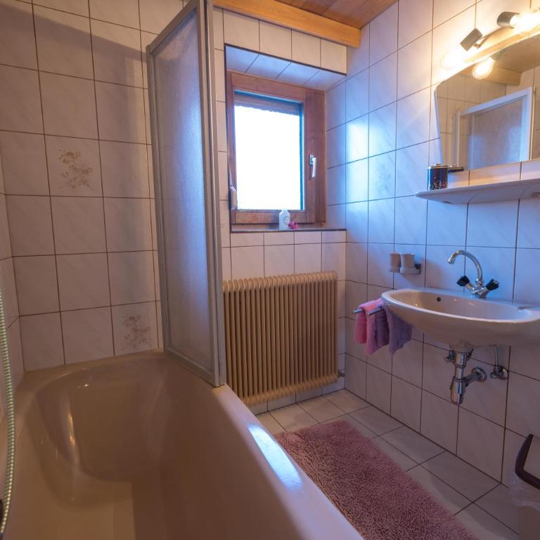 Haus Carmen - Apartment mit Balkon - 8