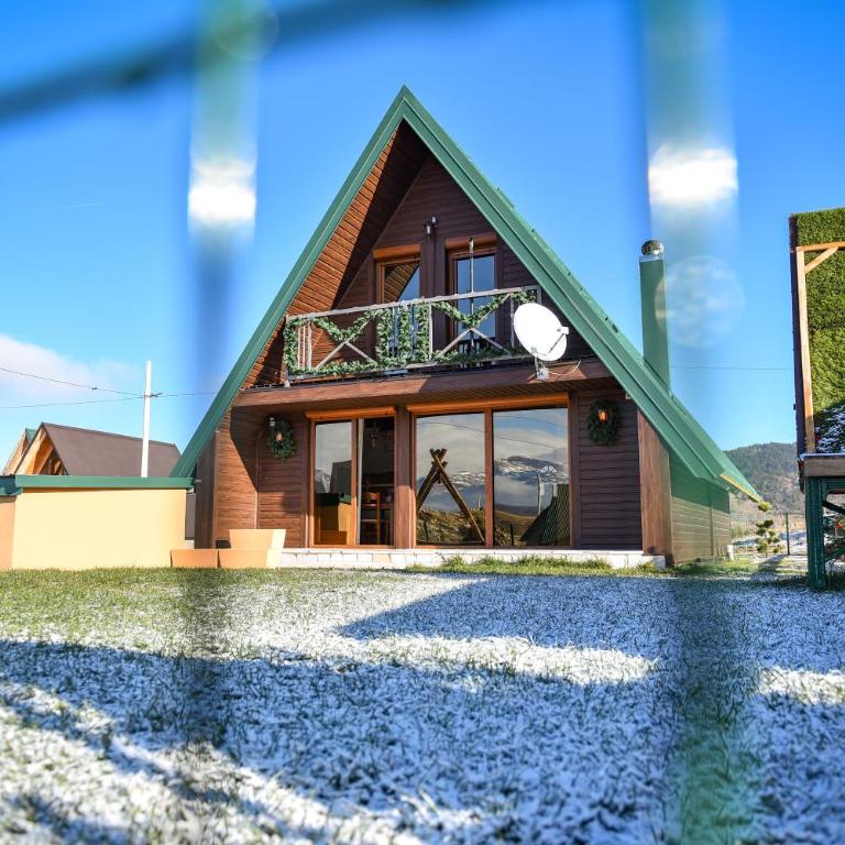 Villa Piece of Soul Zabljak - Three-Bedroom House - 40
