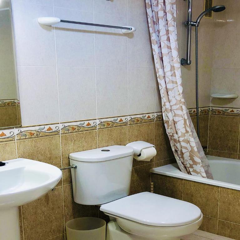 Dona Lola Martha - Spacious 3 bedroom apartment with partial sea views - Apartamento de 3 dormitorios - 10