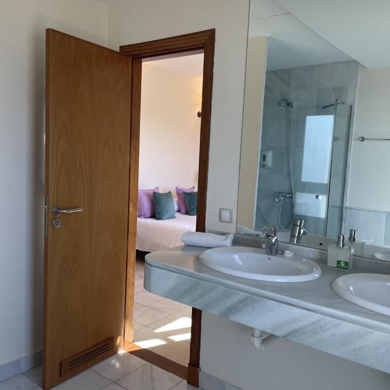 HomeForGuest Villa 7 in Salobre Golf with nice views to the mountains - Villa - 18