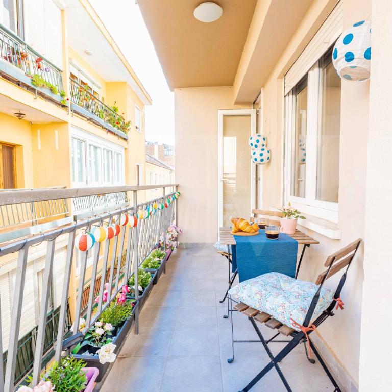 Cosy flat with private balcony - Historic Center by REMS - Apartamento - 16