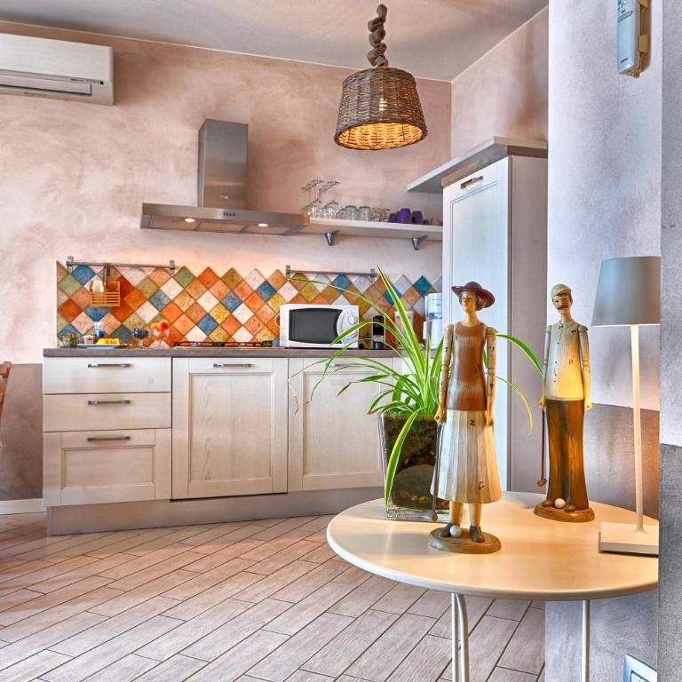 BnB Borgo le Vigne - L'Uva rara Only Adults - Appartamento Deluxe con 2 Camere da Letto e Vista Giardino - 5