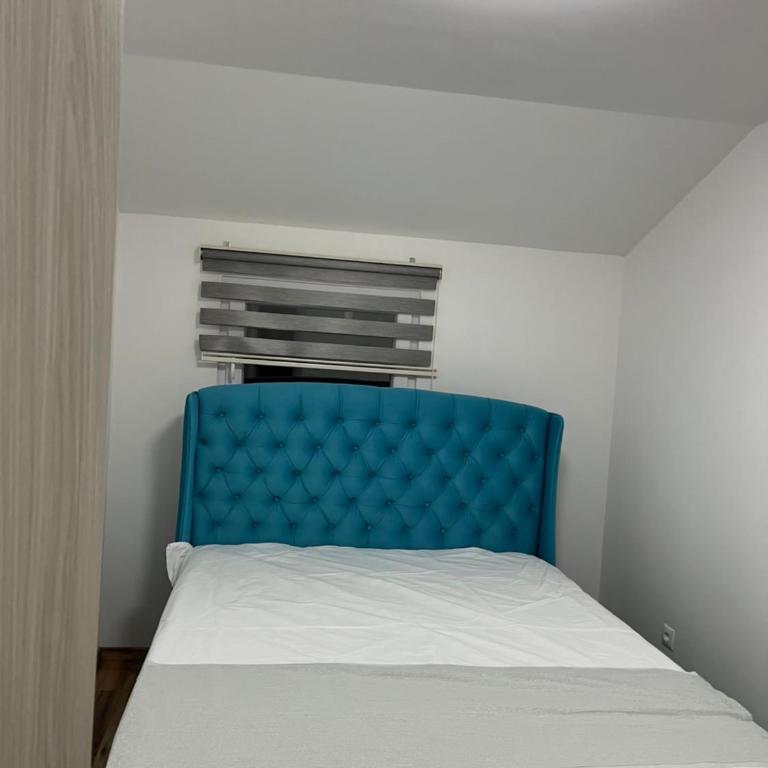 Cezar Apartments - Two-Bedroom Apartment - 16