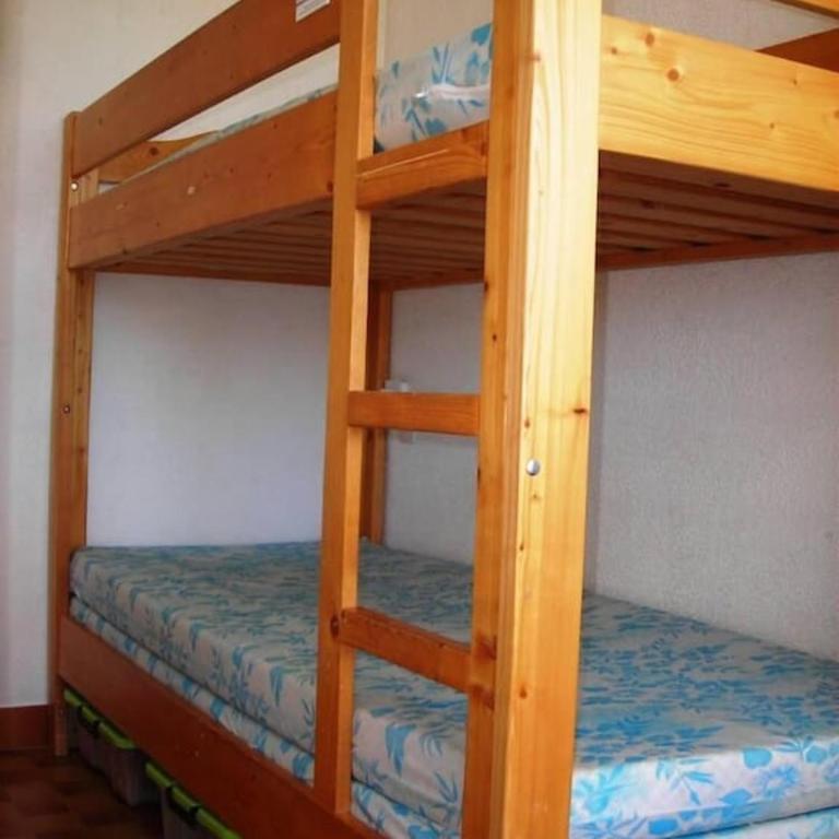 6 couchages, 100m plage, parking, clim, lave linge, lave vaisselle..... - Appartement 2 Chambres - 10