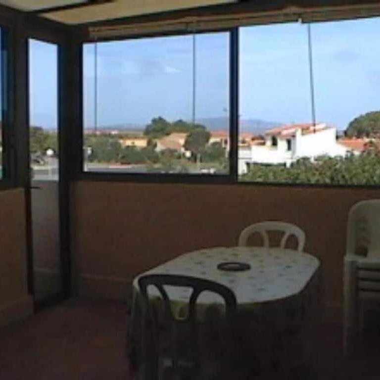 6 couchages, 100m plage, parking, clim, lave linge, lave vaisselle..... - Appartement 2 Chambres - 14