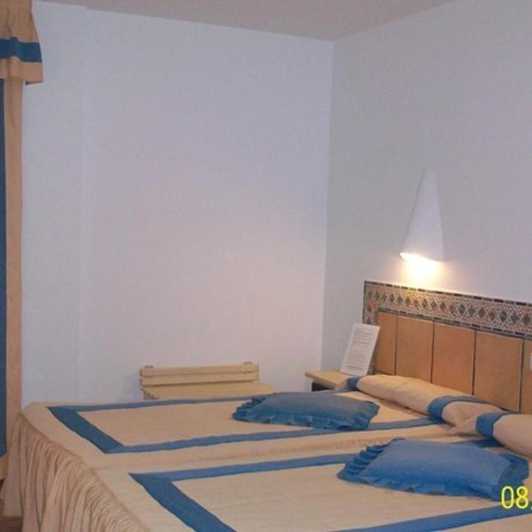 Virgen del Mar Holidays - Habitación Triple Estándar - 2