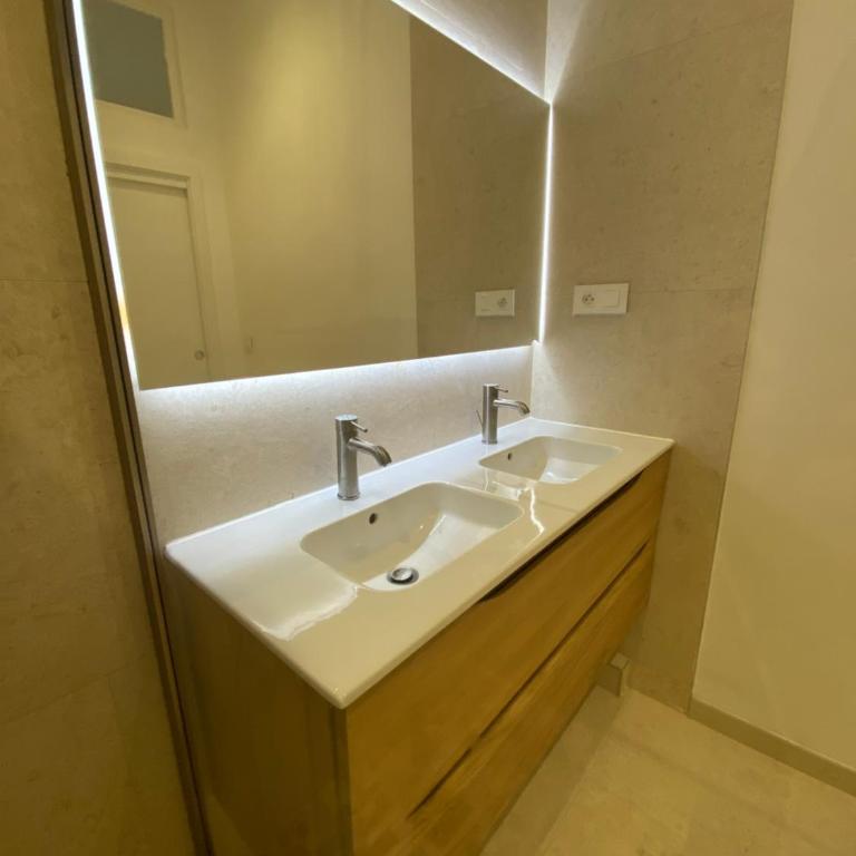 Chamonix - Majestic vue Mont Blanc - Two-Bedroom Apartment - 13