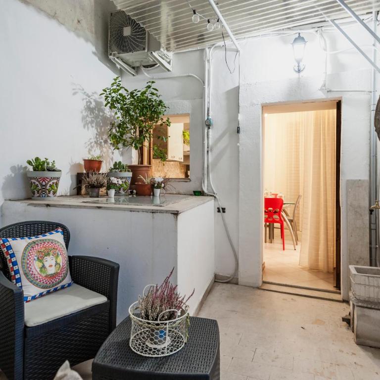 Elegante casa centro terrazzino,Park free Alfycodindia - Appartamento con 2 Camere da Letto - 21