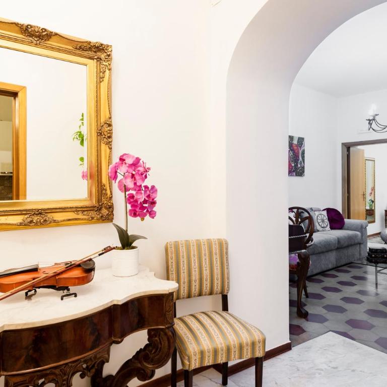 Elegante casa centro terrazzino,Park free Alfycodindia - Appartamento con 2 Camere da Letto - 49