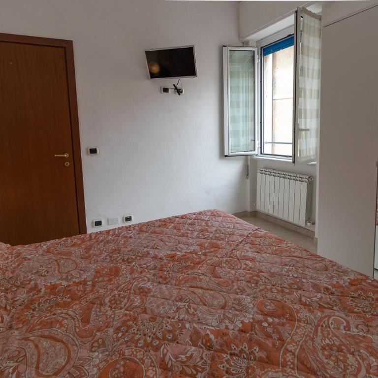 Casa Pietro e Bea - Two-Bedroom Apartment - 16