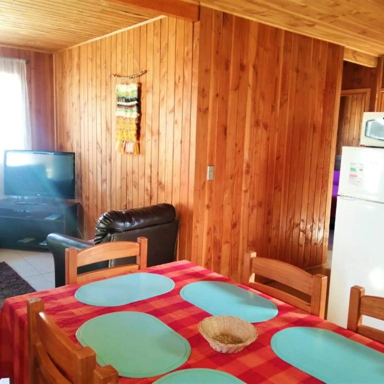 CABAÑAS MILKAHUE PUCON - Three-Bedroom House - 3