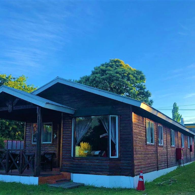CABAÑAS MILKAHUE PUCON - Three-Bedroom House - 8