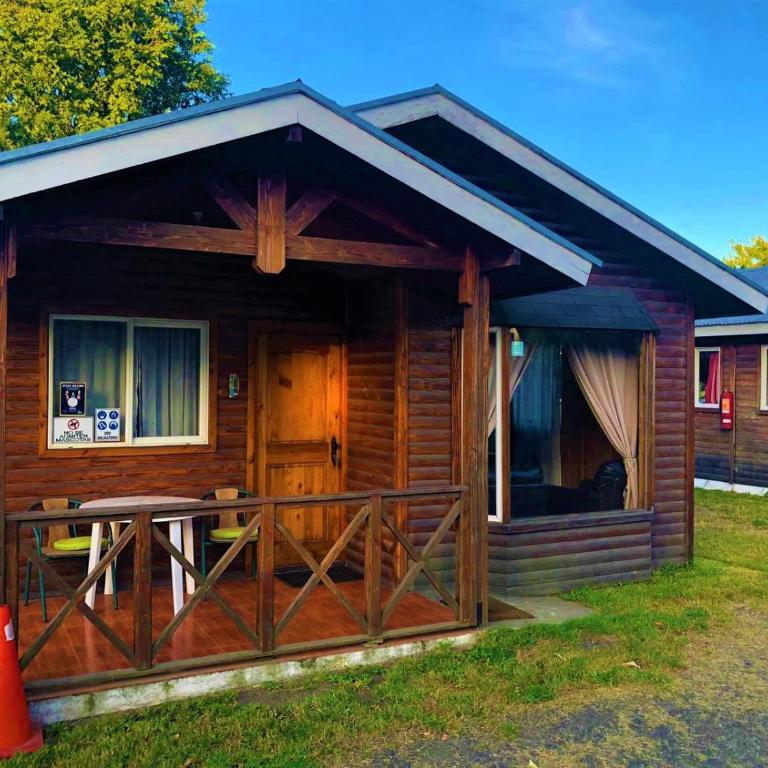 CABAÑAS MILKAHUE PUCON - Three-Bedroom House - 21
