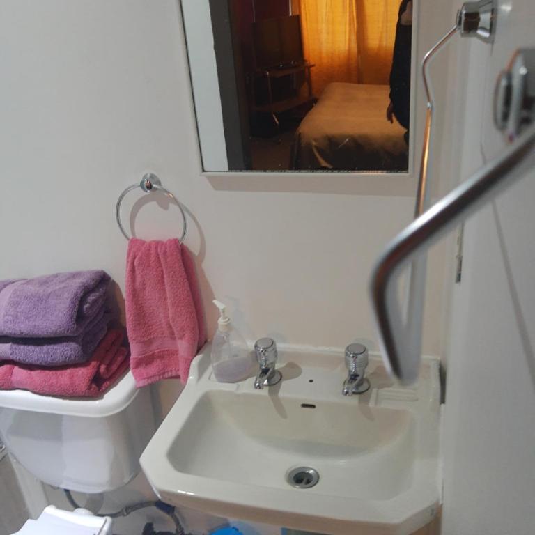 Hostal Klein - Habitación Doble - 1 o 2 camas - 2