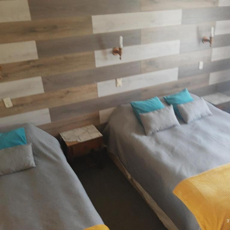Hostal Klein - Habitación Familiar - 10