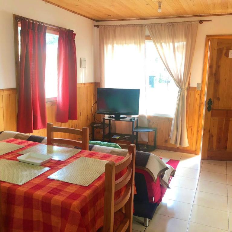 CABAÑAS MILKAHUE PUCON - Two-Bedroom House - 8