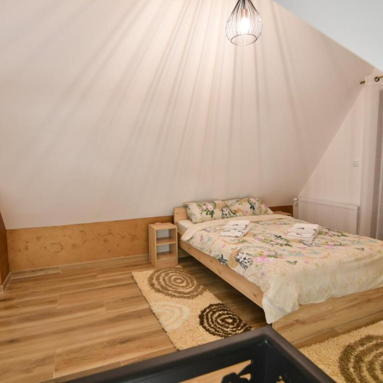 Brvnara Mont 4 - One-Bedroom Chalet - 24