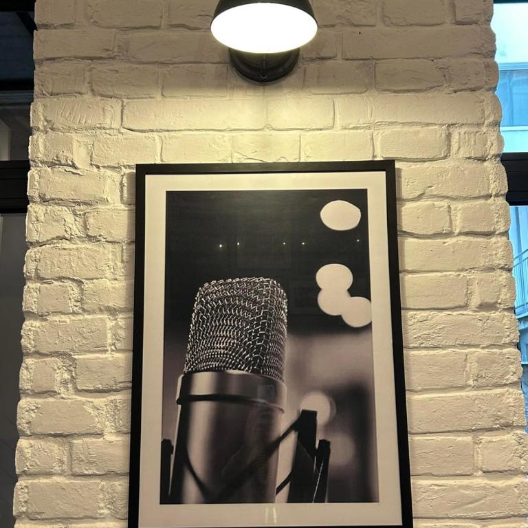 Industrial Studio - Studio with Terrace - 12