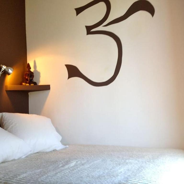 MODERN FLAT POBLE NOU - Two-Bedroom Apartment - 10
