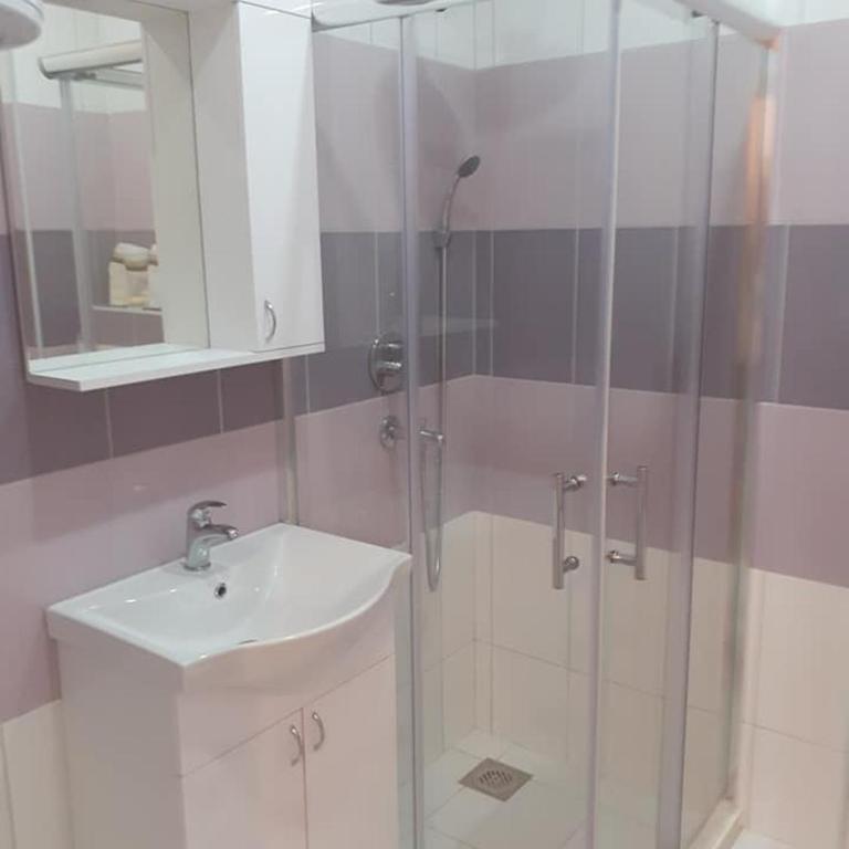 Djurdjica - Apartman sa 1 Spavaćom Sobom - 8