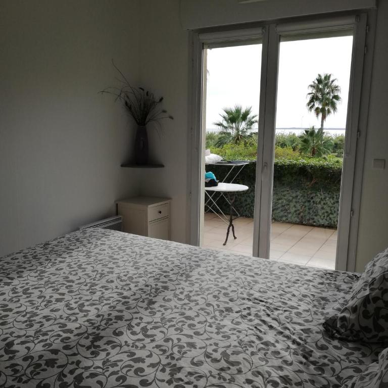 Antibes T2 Vue mer 48m2 Terrasse Parking Piscine Plage - Appartement 1 Chambre - 4
