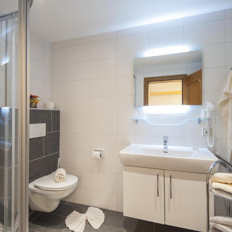 Hotel-Restaurant Burgblick - Superior Doppelzimmer - 13