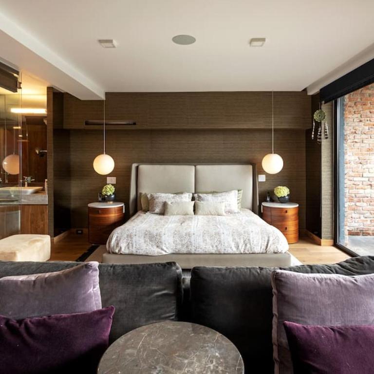 Luxurious Penthouse Oasis - Three-Bedroom Apartment - 31