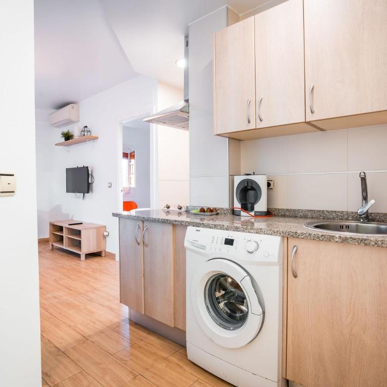 - Apartamento en el Corazón de Granada - QH Granada Centro - Studio Apartment - 13 - 4