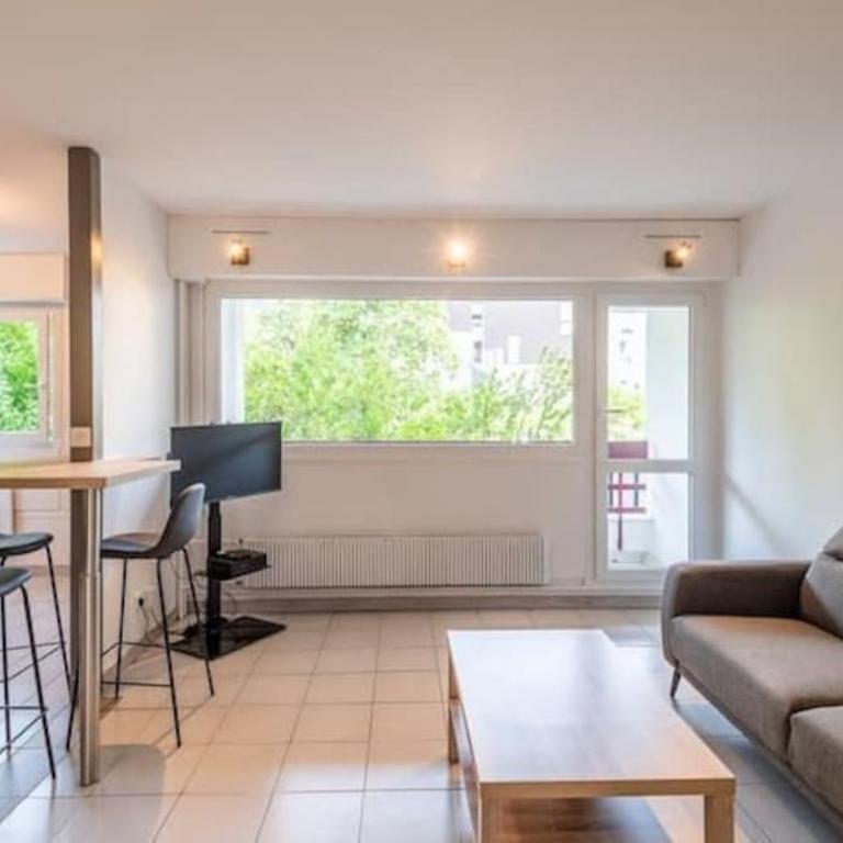 joli appartement avec balcon proximité lac - Apartment mit 1 Schlafzimmer - 12
