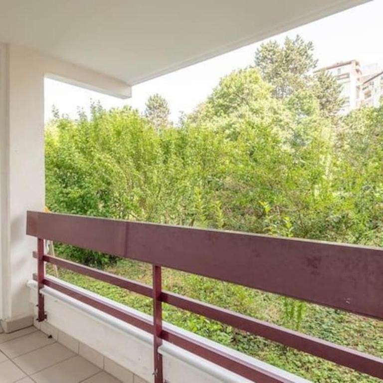 joli appartement avec balcon proximité lac - Apartment mit 1 Schlafzimmer - 20