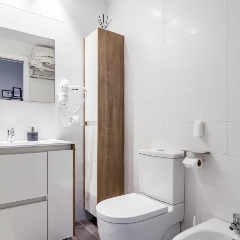 Piso en la Playa, Wifi gratis y AC - One-Bedroom Apartment - 6