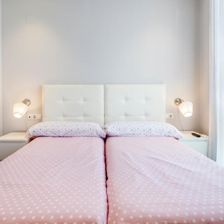 Piso en la Playa, Wifi gratis y AC - Two-Bedroom Apartment - 14