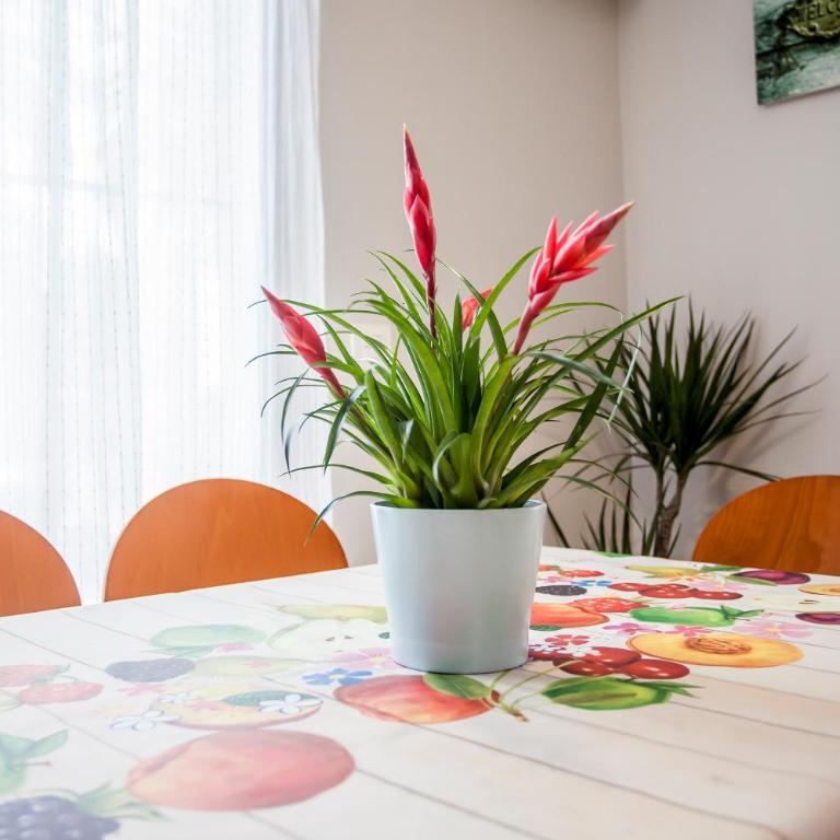 Piso en la Playa, Wifi gratis y AC - Two-Bedroom Apartment - 17