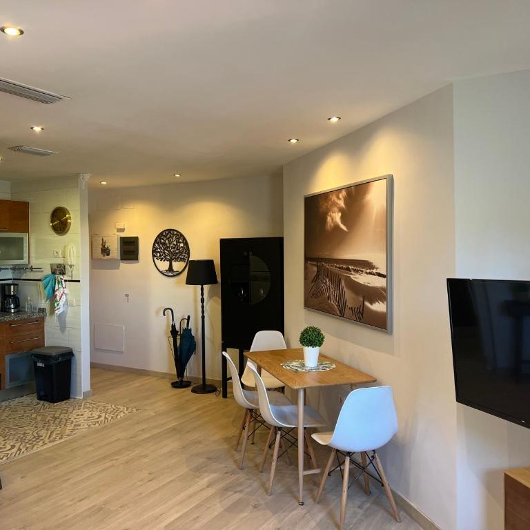 La Laguna Luxe Apartment - Apartamento de 1 dormitorio - 2