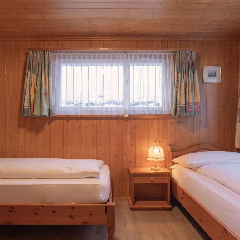 Apartment Jungfrau Lodge - Four-Bedroom Apartment with Balcony and Eiger View - 18