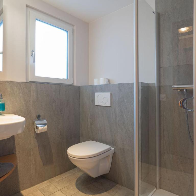 Apartment Jungfrau Lodge - Four-Bedroom Apartment with Balcony and Eiger View - 19