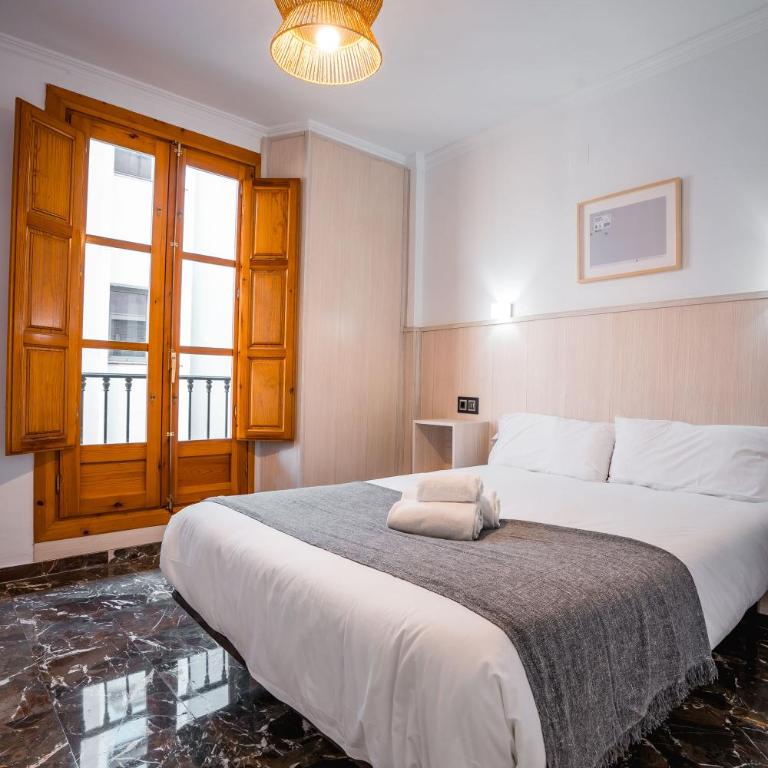 - Apartamento en pleno Centro - QH Ayuntamiento Granada - One-Bedroom Apartment - 6